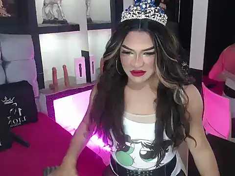 Sophia hott01 online show from October 16, 2025, 12:13 pm