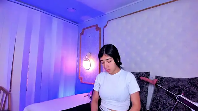 Snapshot of Mariana_Kalo chatting on January 7, 2026, 11:04 am Mariana Kalo online show from January 7, 2026, 11:04 am