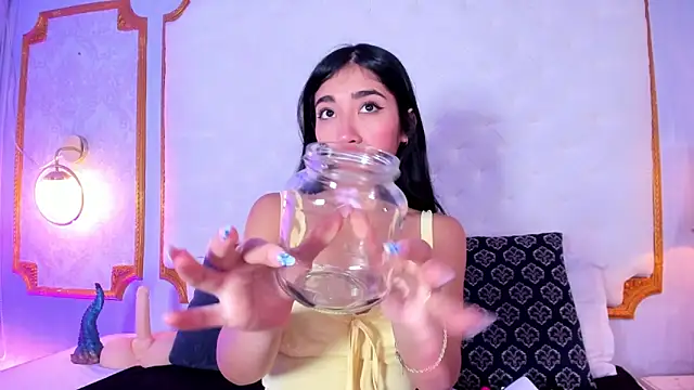 Snapshot of Mariana_Kalo chatting on February 19, 2026, 10:45 am Mariana Kalo online show from February 19, 2026, 10:45 am