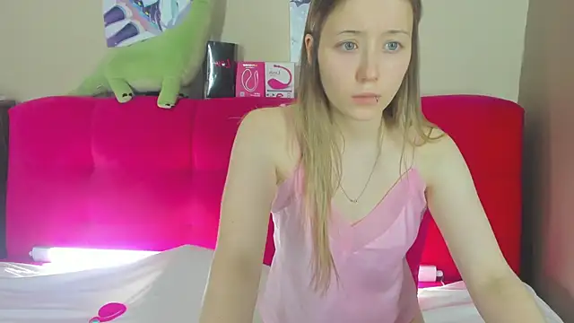 Angel Leeks online show from November 22, 2025, 12:59 pm