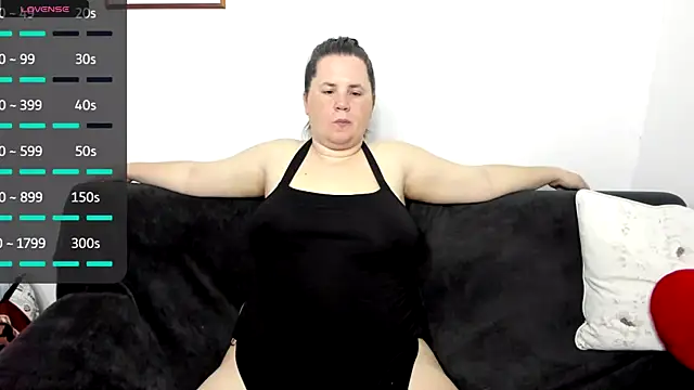 Lust69Duo online show from May 6, 2026, 4:22 pm