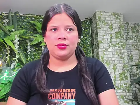 SofiaaBigBoobs online show from October 12, 2025, 12:28 pm