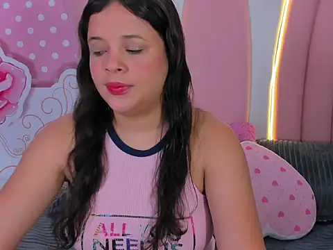 SofiaaBigBoobs online show from November 12, 2025, 11:58 am