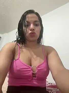 Anavalle online show from April 5, 2026, 12:28 am