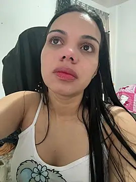Anavalle online show from May 17, 2026, 3:12 pm