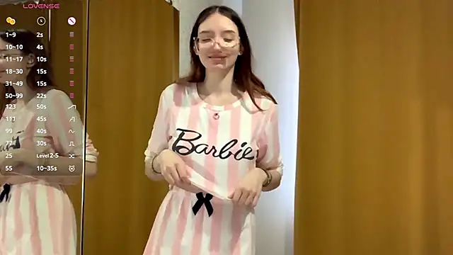 KrystinFunches online show from October 22, 2025, 8:03 am