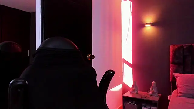 Snapshot of binmontana_ chatting on February 9, 2026, 9:02 pm binmontana online show from February 9, 2026, 9:02 pm