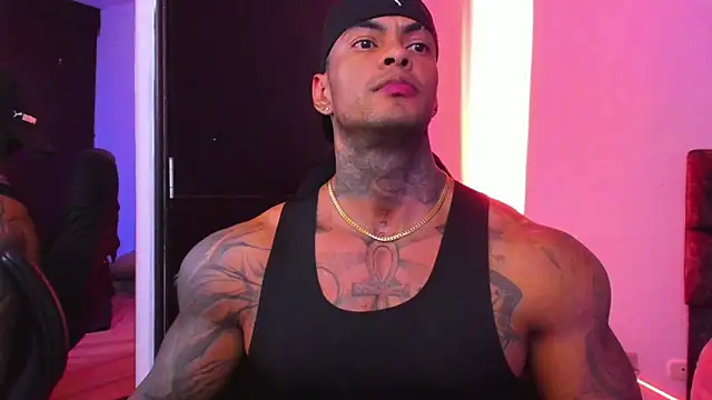 Snapshot of binmontana_ chatting on October 27, 2025, 9:16 pm binmontana online show from October 27, 2025, 9:16 pm