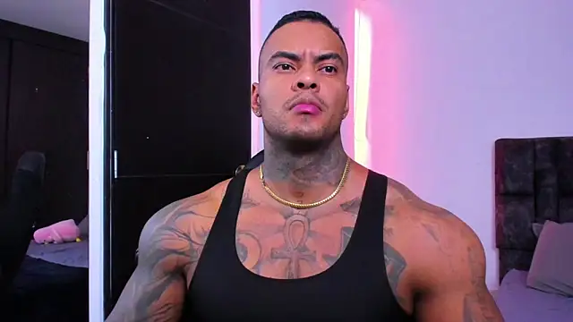 Snapshot of binmontana_ chatting on December 22, 2025, 7:14 pm binmontana online show from December 22, 2025, 7:14 pm