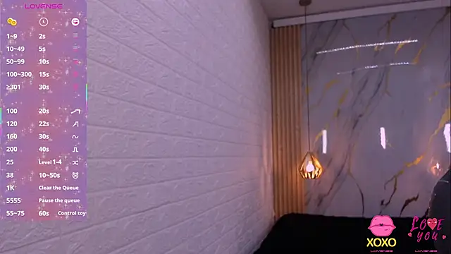 kat 96  online show from November 14, 2025, 7:28 pm