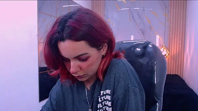 kat 96  online show from October 12, 2025, 7:48 pm