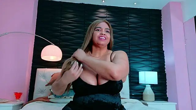 Valery Nasty   online show from October 31, 2025, 3:41 pm