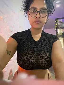 miiabrown18 online show from March 29, 2026, 8:54 pm