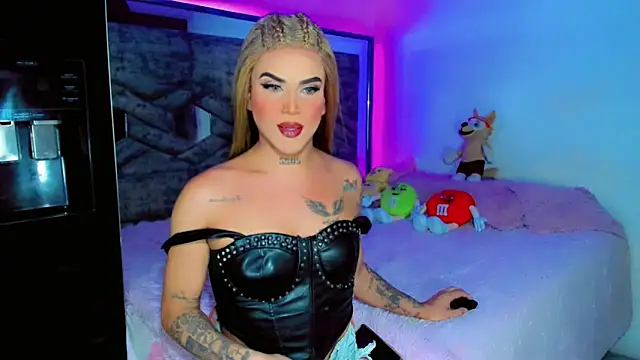 Snapshot of franchescamorgan chatting on November 25, 2025, 10:21 pm franchescamorgan online show from November 25, 2025, 10:21 pm