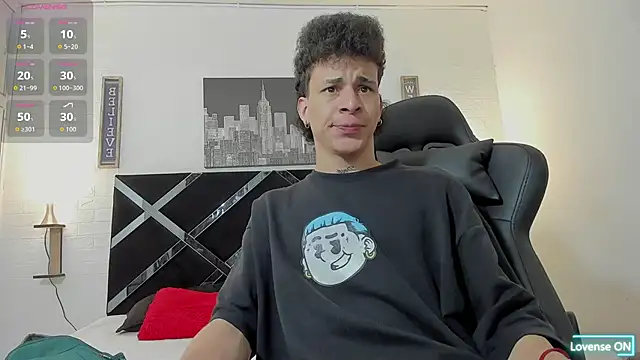 Snapshot of iammariano chatting on October 7, 2025, 3:29 am iammariano online show from October 7, 2025, 3:29 am