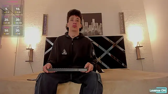 Snapshot of iammariano chatting on October 8, 2025, 3:41 am iammariano online show from October 8, 2025, 3:41 am