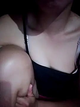 Lover-loverxx online show from September 29, 2025, 1:17 pm