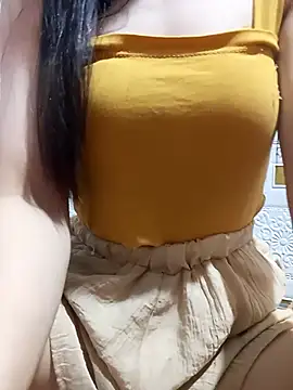 Lover-loverxx online show from November 10, 2025, 8:58 pm