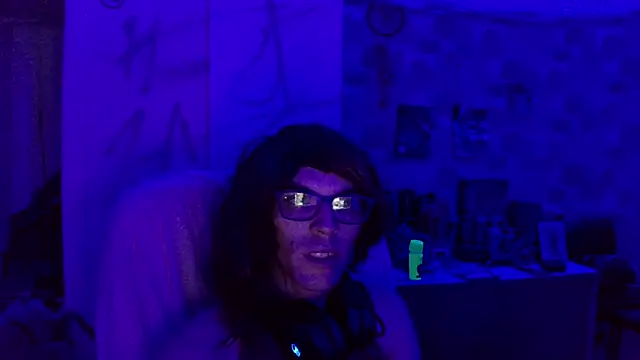 DairaxSissy  online show from September 28, 2025, 10:28 pm