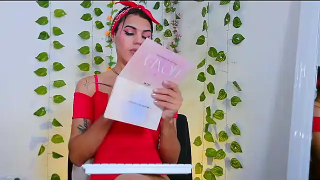 ashley Sexy26 online show from February 13, 2026, 6:35 am