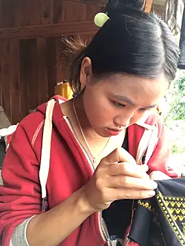 Snapshot of Mai_lovely chatting on November 6, 2025, 1:42 am Mai lovely online show from November 6, 2025, 1:42 am