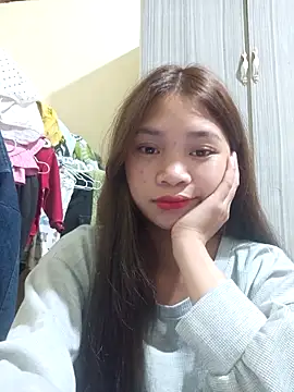 Mayy1 online show from September 25, 2025, 3:18 pm