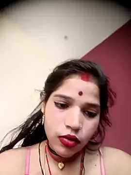 Snapshot of Mahek_love143 chatting on June 5, 2026, 6:52 am Mahek love143 online show from June 5, 2026, 6:52 am