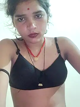 Snapshot of Mahek_love143 chatting on July 13, 2026, 10:31 pm Mahek love143 online show from July 13, 2026, 10:31 pm