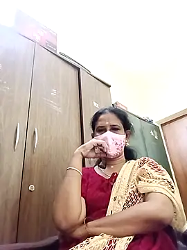 Snapshot of tamil_Boomika chatting on March 28, 2026, 11:50 pm tamil Boomika online show from March 28, 2026, 11:50 pm