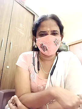 Snapshot of tamil_Boomika chatting on April 19, 2026, 6:10 pm tamil Boomika online show from April 19, 2026, 6:10 pm
