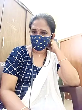 Snapshot of tamil_Boomika chatting on March 19, 2026, 9:42 am tamil Boomika online show from March 19, 2026, 9:42 am