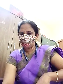 Snapshot of tamil_Boomika chatting on April 23, 2026, 5:03 pm tamil Boomika online show from April 23, 2026, 5:03 pm