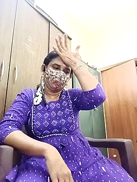 Snapshot of tamil_Boomika chatting on April 28, 2026, 5:39 pm tamil Boomika online show from April 28, 2026, 5:39 pm
