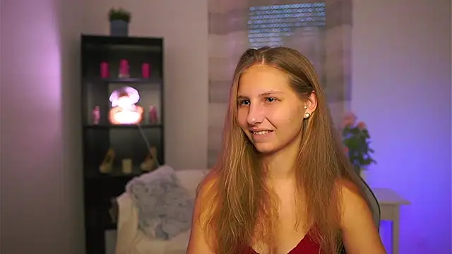 emmie murray online show from December 19, 2025, 2:08 pm