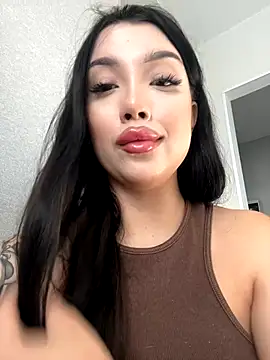 Snapshot of kiss_Lissa chatting on November 21, 2025, 11:20 am kiss Lissa online show from November 21, 2025, 11:20 am