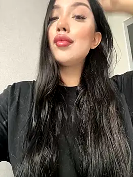 Snapshot of kiss_Lissa chatting on November 6, 2025, 8:40 am kiss Lissa online show from November 6, 2025, 8:40 am