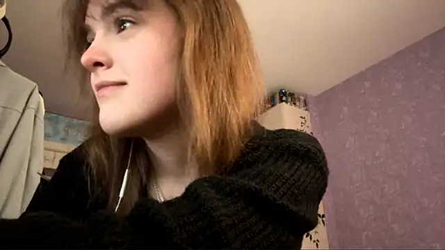 ShannanJou online show from October 23, 2025, 10:36 am