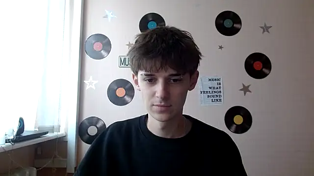 Hoot Dude  online show from October 13, 2025, 12:51 pm