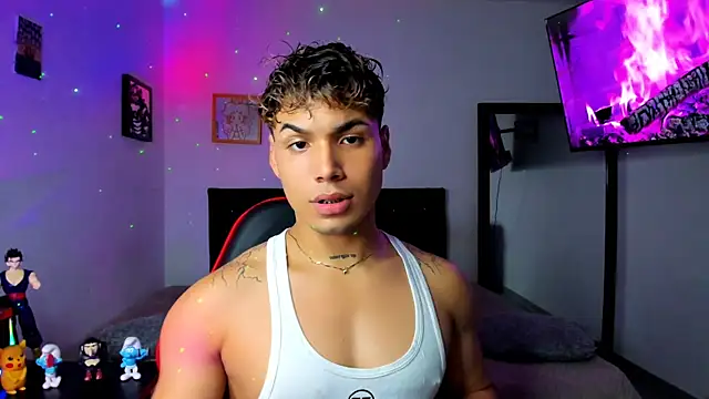 Adams Collins online show from September 28, 2025, 6:37 pm