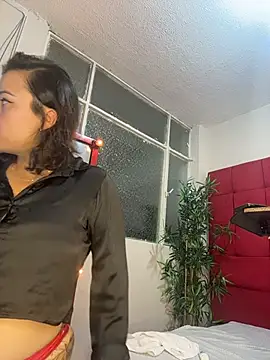 liz and thiago online show from October 3, 2025, 9:16 pm