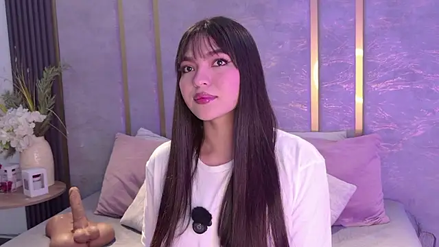 Snapshot of Samantha_Hans chatting on March 2, 2026, 8:49 pm Samantha Hans online show from March 2, 2026, 8:49 pm