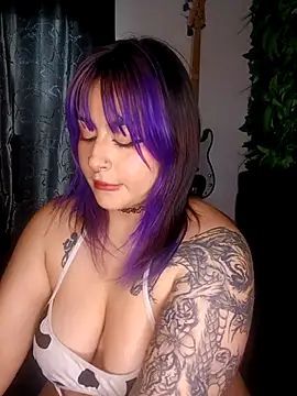 Iluromi online show from April 9, 2026, 4:02 pm