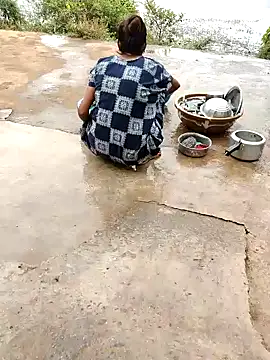 ARTIR1 online show from October 28, 2025, 4:24 am