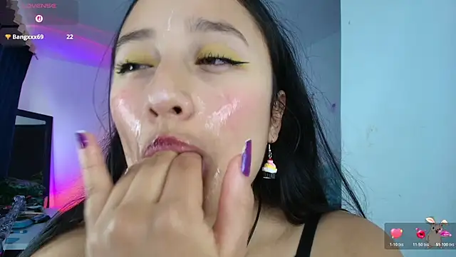 Hinata 21  online show from December 18, 2025, 8:56 pm