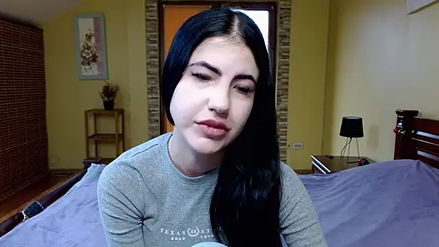 Malibu J online show from September 30, 2025, 11:27 am