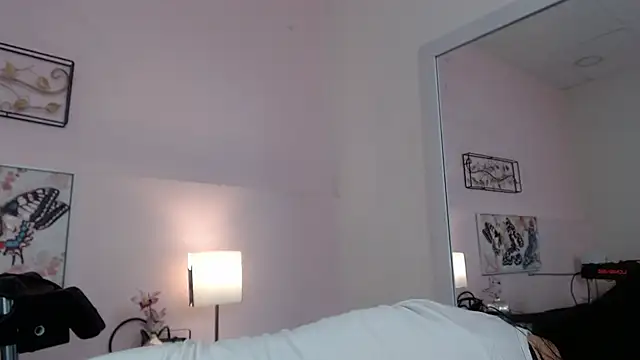 Snapshot of Brigith24 chatting on January 14, 2026, 3:21 am Brigith24 online show from January 14, 2026, 3:21 am