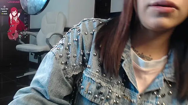 Snapshot of Brigith24 chatting on October 19, 2025, 3:31 am Brigith24 online show from October 19, 2025, 3:31 am