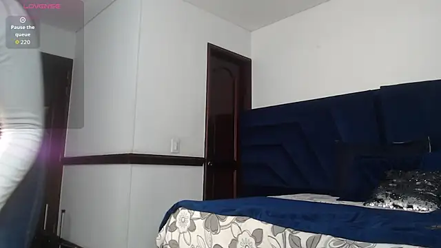 Snapshot of Brigith24 chatting on November 9, 2025, 2:59 am Brigith24 online show from November 9, 2025, 2:59 am