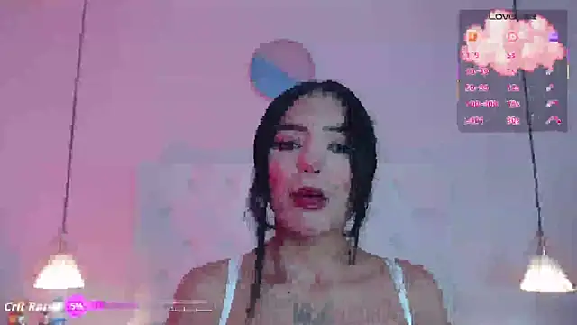 Snapshot of Liv20_ chatting on December 18, 2025, 9:18 pm Liv20 online show from December 18, 2025, 9:18 pm