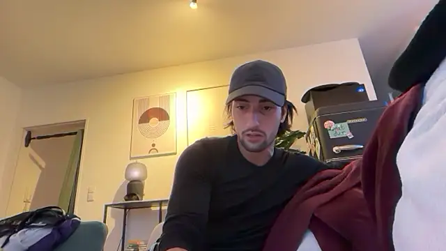 Passion-Frucht online show from November 5, 2025, 4:10 pm